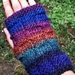 fingerless gloves