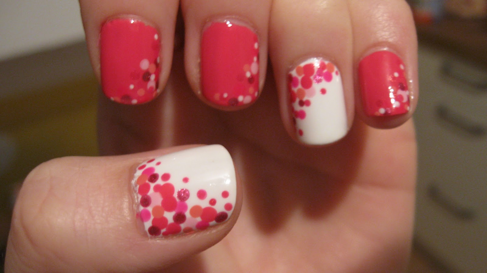 How to Paint Polka Dot Nails with a Toothpick